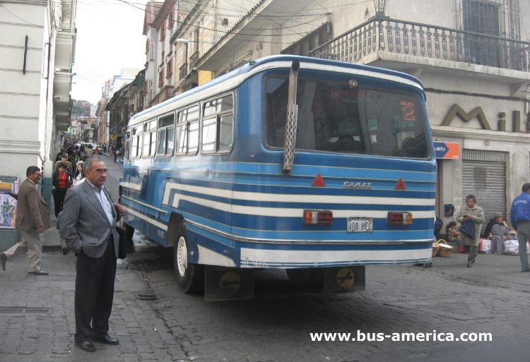 Chevrolet C 65 - Camet - Eduardo Avaroa
108HEC
http://galeria.bus-america.com/displayimage.php?pos=-499

Para concer la hisotória de esta carrocería y su primera etapa visite:
http://www.bus-america.com/BOcarrocerias/Camet/Camet-historiaA.htm
