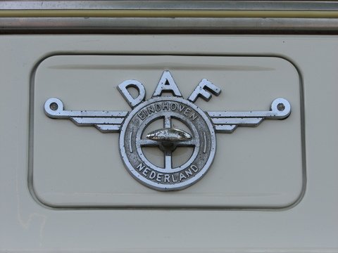Insignia de la marca DAF (Holanda)
Insignia de los chasis DAF
