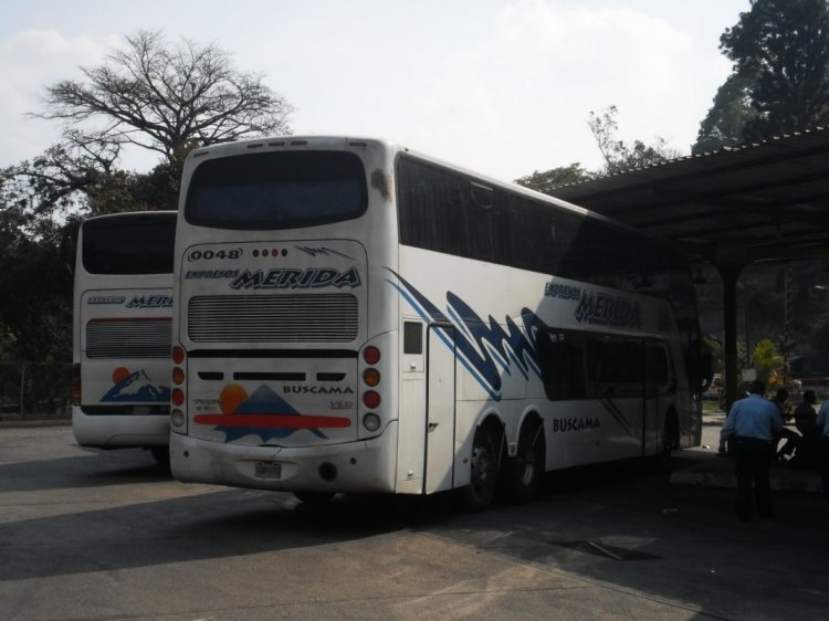 Volvo B12R I-Shift - Busscar PanorâmicoDD (En Venezuela) - Expresos Mérida 048
6000A9S
Recién llegado al Terminal de Los Lagos, a la espera de su hora de salida hacia la tierra del sol amado
Palabras clave: Volvo Busscar