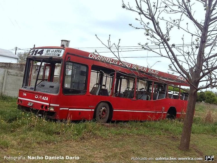Scania 113 - Marcopolo (en Argentina) - Particular
Q.E.P.D.
Batalló hasta sus últimos días

Fotografía: Nacho Daniela Darío
