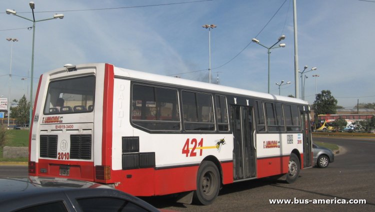 El Detalle OA 101 D2350 - Larrazabal
AOO 267
[url=https://bus-america.com/galeria/displayimage.php?pid=68507]https://bus-america.com/galeria/displayimage.php?pid=68507[/url]

Línea 421 (Prov.Buenos Aires), interno 2010
