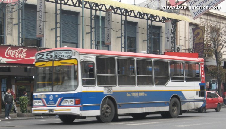 El Detalle OA 101 - Gral.Tomás Guido
Línea 25 (Buenos Aires), interno 12
