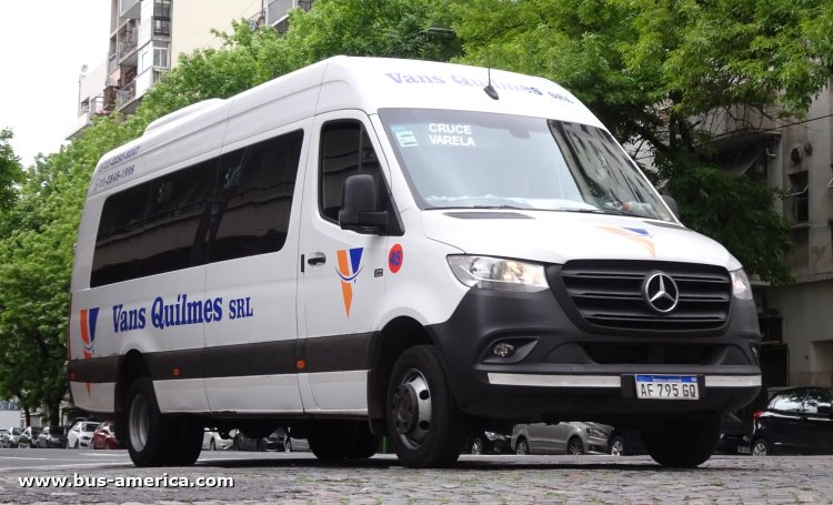 Mercedes-Benz Sprinter 516 CDI - Vans Quilmes
AF 795 GQ
[url=https://bus-america.com/galeria/displayimage.php?pid=69628]https://bus-america.com/galeria/displayimage.php?pid=69628[/url]
[url=https://bus-america.com/galeria/displayimage.php?pid=69629]https://bus-america.com/galeria/displayimage.php?pid=69629[/url]

Vans Quilmes (Buenos Aires), interno 45
Ex Vans Quilmes (Buenos Aires), interno 43
