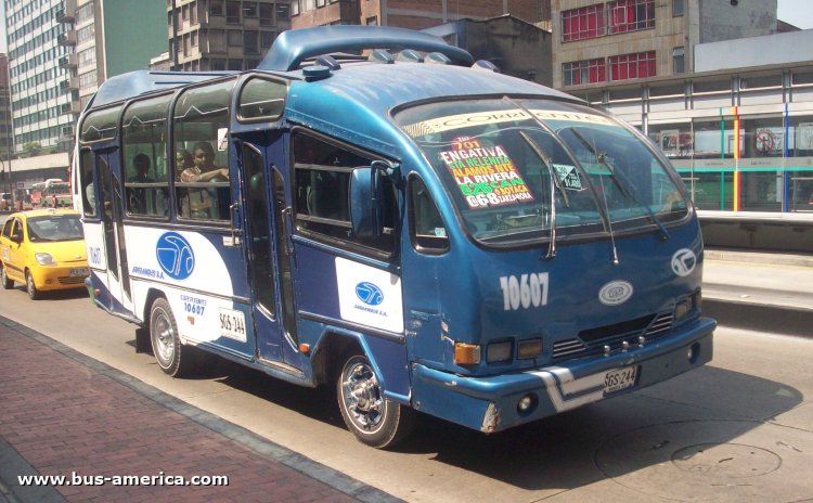 Isuzu NPR - Satélite - SOTRANDES
SGS-244

Ruta T87 (Bogotá), móvil 10607
