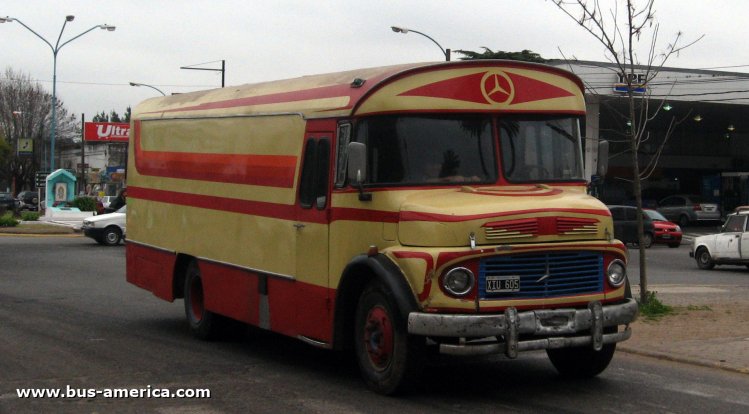 Mercedes-Benz LO 1114 - Ala - El Nuevo Ceibo
XIU 605 - ex patente B.1272830

Línea 500 (Pdo. Gral. Rodriguez), auxilio



Archivo originalmente posteado en mayo de 2019
