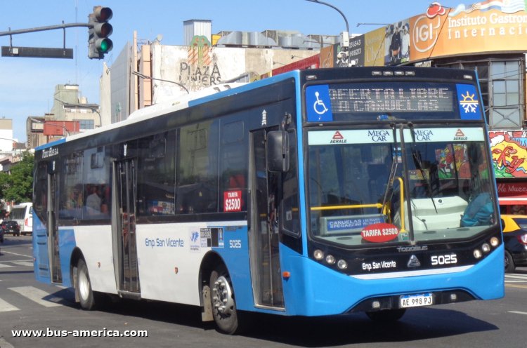Agrale MT 17.0 LE - Todo Bus Retiro TB-39/21 - San Vicente
AE 998 PJ

Línea ¿2079IE? (Buenos Aires), interno 5025
