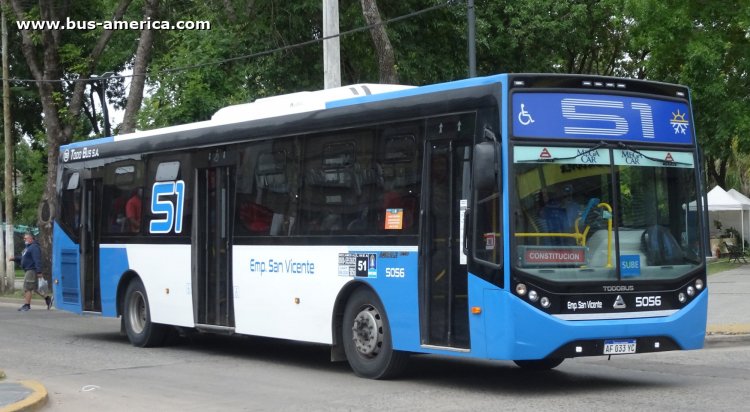 Agrale MT 17.0 LE - Todo Bus Retiro - Emp. San Vicente
AF 033 YC

Línea 51 (Buenos Aires), interno 5056
