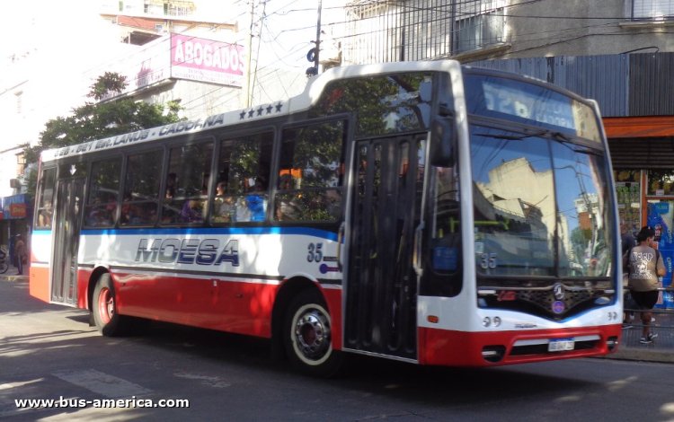 Mercedes-Benz OF 1621 - Nuovobus Cittá PH 71 - MOESA
AG 049 ZS
[url=https://bus-america.com/galeria/displayimage.php?pid=70057]https://bus-america.com/galeria/displayimage.php?pid=70057[/url]

Línea 526 (Pdo.Lanús), interno 35
