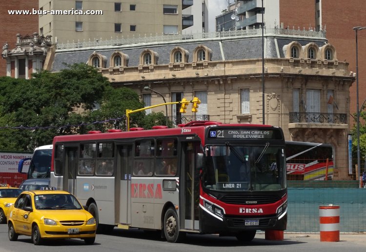 Volkswagen 17.230 OD - CAIO Apache Vip IV (en Argentina) - ERSA
AC 851 QD

Línea 21 (Córdoba), interno 3525
