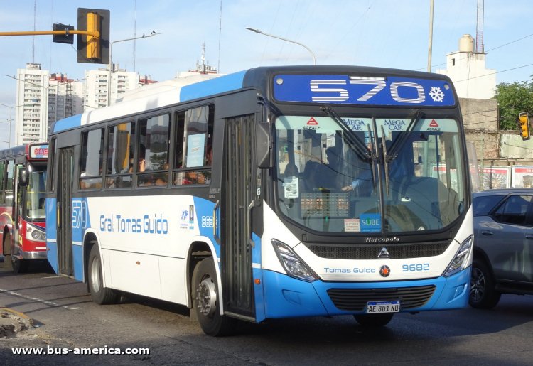 Agrale MA 15.0 - Marcopolo Novo Torino - Gral. Tomas Guido
AE 801 NU

Línea 570 (Pdo. Avellaneda), interno 9682
