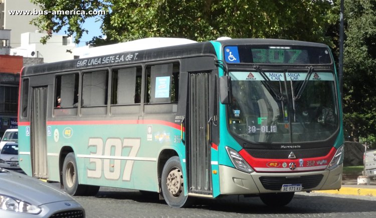 Agrale MA 15.0 - Marcopolo Novo Torino - Línea Siete
AR 971 KV
[url=https://bus-america.com/galeria/displayimage.php?pid=56013]https://bus-america.com/galeria/displayimage.php?pid=56013[/url]

Línea 307 (Prov. Buenos Aires), interno 352
