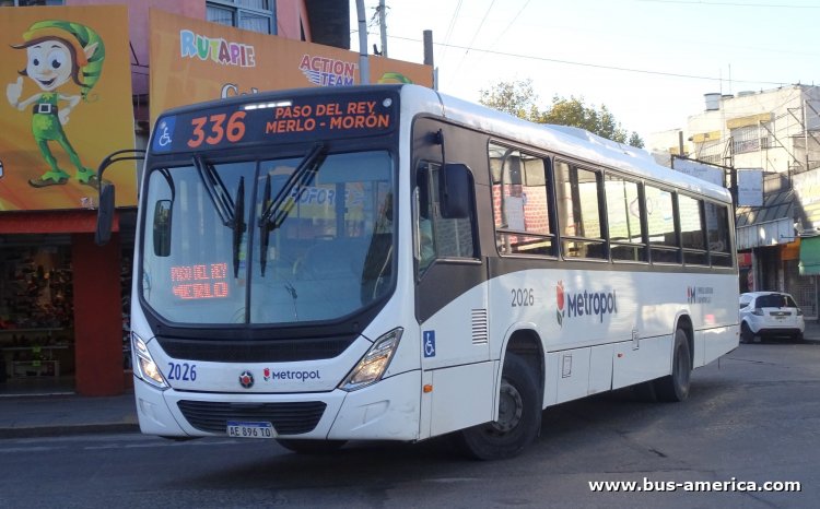 Mercedes-Benz OF 1721 L - Marcopolo Novo Torino - Metropol , Lib. San Martín
AE 896 TO

Línea 336 (Prov. Buenos Aires), interno 2026
