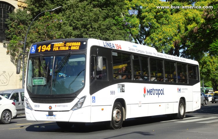 Scania K 250 B - Marcopolo Torino T356 - Metropol
AF 524 YV

Línea 194 (Buenos Aires), interno 969
