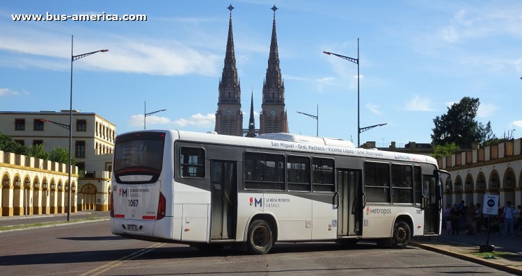 Scania K 250 UB - Marcopolo Novo Torino T 350 - Metropol
AF 954 AX
[url=https://bus-america.com/galeria/displayimage.php?pid=64440]https://bus-america.com/galeria/displayimage.php?pid=64440[/url]

Línea 365 (Prov.Buenos Aires), interno 1067
