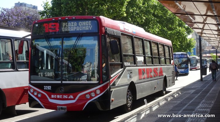 Mercedes-Benz O 500 U - Metalpar Iguazú 2010 - ERSA , MOSSA
PGL 499
[url=https://bus-america.com/galeria/displayimage.php?pid=61202]https://bus-america.com/galeria/displayimage.php?pid=61202[/url]

Línea 19 (Buenos Aires), interno 3285
