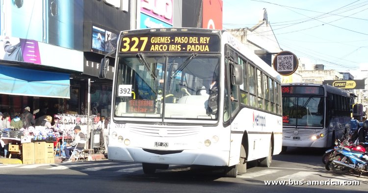 Mercedes-Benz OF 1418 - Metalpar Tronador 2010 - Metropol , Libertador San Martín
LOY 253

Línea 392 (Prov.Buenos Aires, cumplidad con unidad de línea 327), interno 2022
