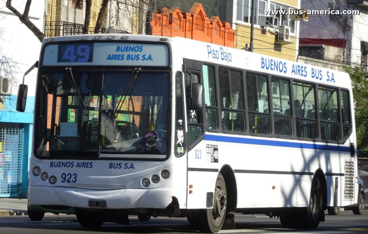 Mercedes-Benz OH 1618 L SB - Metalpar Iguazú 2010 PH 0066 - Buenos Aires Bus
KXH 986
[url=https://bus-america.com/galeria/displayimage.php?pid=67354]https://bus-america.com/galeria/displayimage.php?pid=67354[/url]
[url=https://bus-america.com/galeria/displayimage.php?pid=67356]https://bus-america.com/galeria/displayimage.php?pid=67356[/url]

Línea 49 (Buenos Aires), interno 923
