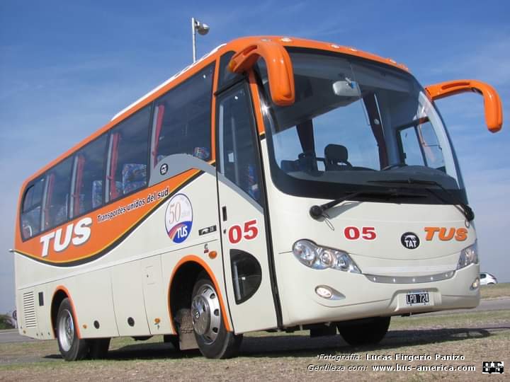 King Long XM Q6---Y , TATSA Puma D 8 (en Argentina) - TUS
LPD 724

TUS (Prov.Córdoba), interno 05

Fotografía y gentileza: Lucas Frigerio Panizo
