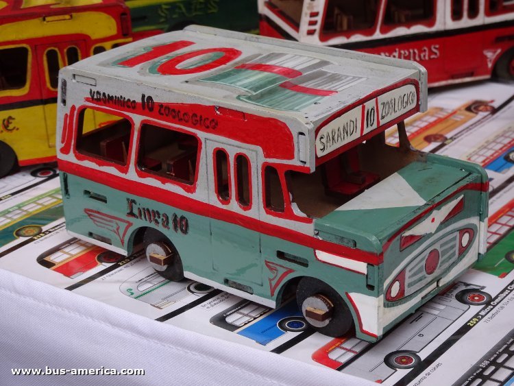 Bus America - Línea 10 [juguete / miniatura]
Línea 10 (Buenos Aires) [juguete / miniatura]
