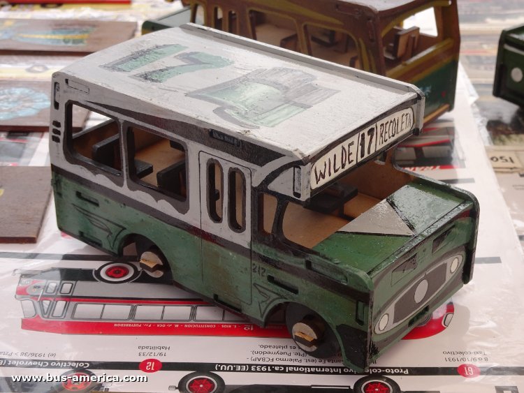Bus América - Línea 17 [juguete / miniatura]
[url=https://bus-america.com/galeria/displayimage.php?pid=69940]https://bus-america.com/galeria/displayimage.php?pid=69940[/url]

Línea 17 (Buenos Aires), interno 212 [juguete / miniatura]
