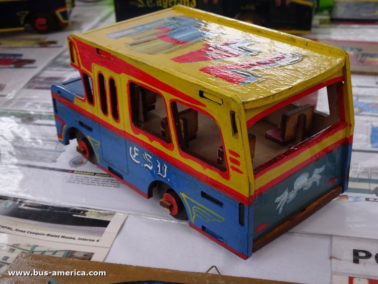 Bus America - ESV [juguete / miniatura]
Línea 74 (Buenos Aires) [juguete / miniatura]

