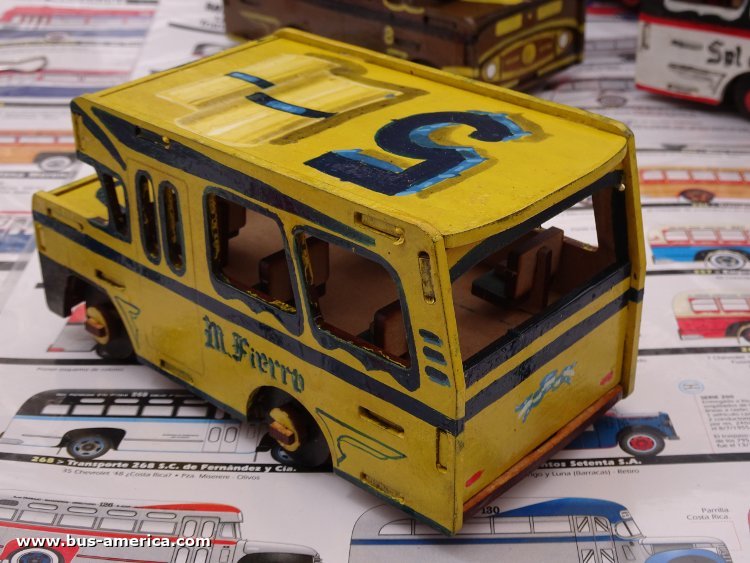 Bus America - Martín Fierro [juguete / miniatura]
[url=https://bus-america.com/galeria/displayimage.php?pid=69713]https://bus-america.com/galeria/displayimage.php?pid=69713[/url]

Línea 5 (Paraná) [juguete / miniatura]
