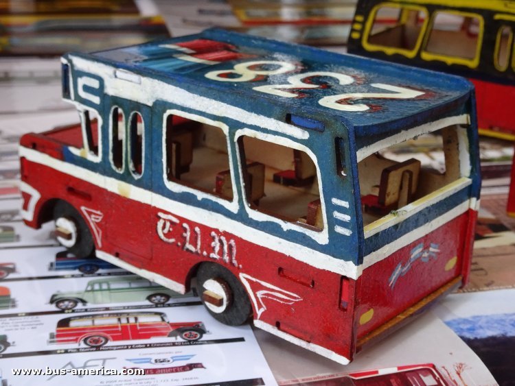 Bus America - TUM [juguete / miniatura]
Línea 238 (Prov.Buenos Aires) [juguete / miniatura]
