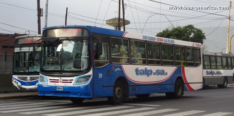 Mercedes-Benz OF 1722 - Italbus Bello - TALP
ILI 025
[url=https://bus-america.com/galeria/displayimage.php?pid=57393]https://bus-america.com/galeria/displayimage.php?pid=57393[/url]

Línea 406 (Prov. Buenos Aires), interno 50

Una rareza que no se veía desde hace casi dos décadas, cuando la empresa TALP línea 338 asume e integra parte del recorrido de la línea 54 a la línea 406, utilizando unidades de la línea madre 338 hasta asignarle su propio color y segregar con colores diferentes la 406 de la 338. 
Desde entonces esta fue la segunda vez que ví que utilizaron una unidad de la línea 338 en el servicio de la línea 406.¿Habrán empezado a rotar las unidades?

