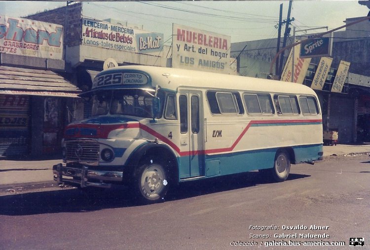 Mercedes-Benz LO 1114 - El Indio - ESM
Línea 225 (Prov.Buenos Aires), interno 4

Fotógrafo: ¿Osvaldo Abner?
Extraído de bolsa de fotografías del Coleclub
Scaneo: Gabriel Maluende
Colección: www.bus-america.com
