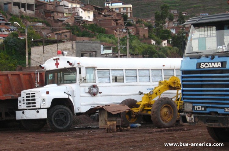 International S 1700 - Thomas (en Perú) - Municipalidad de Cusco
