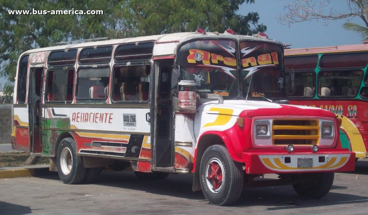 Dodge D 600 - Independiente - Renaciente
UAD-266
