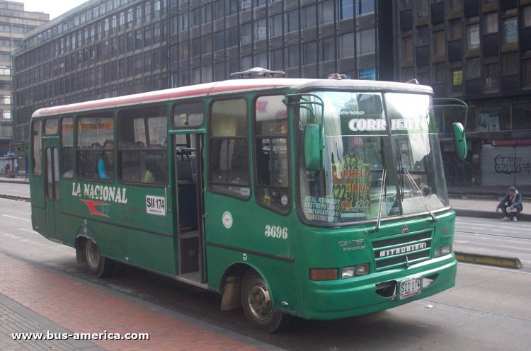 Mitsubishi Canter XD - Carmocar - La Nacional
SII-174

Ruta 173 (Bogotá), unidad 3696

