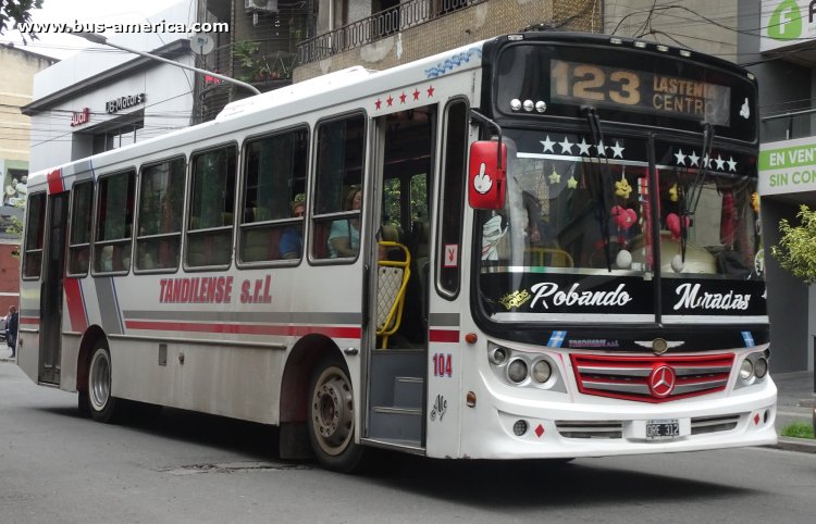 Mercedes-Benz OF 1418 - La Favorita Favorito GR - Tandilense
ORE 312

Línea 123 (Tucuman), interno 104
