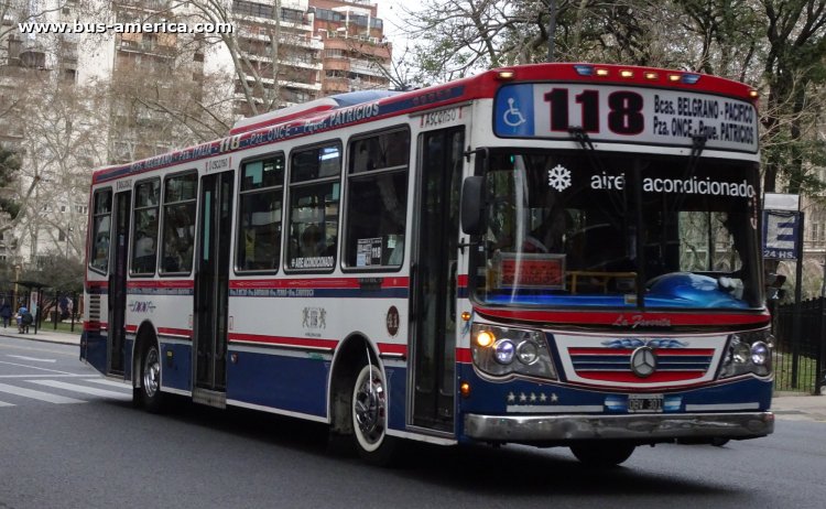 Mercedes-Benz OH 1718 L SB - La Favorita Favorito GR - M.O. Barracas de Belgrano
OBV 301
[url=https://bus-america.com/galeria/displayimage.php?pid=51560]https://bus-america.com/galeria/displayimage.php?pid=51560[/url]
[url=https://bus-america.com/galeria/displayimage.php?pid=51561]https://bus-america.com/galeria/displayimage.php?pid=51561[/url]

Línea 118 (Buenos Aires), interno 41

