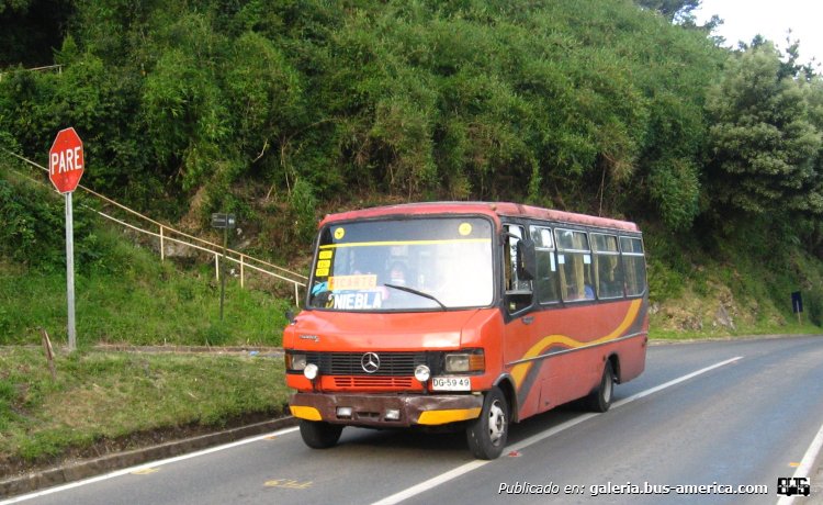 Mercedes-Benz LO 809 - Metalpar Pucará - El Bosque Los Fundadores
DG-59-49
[url=https://bus-america.com/galeria/displayimage.php?pid=61277]https://bus-america.com/galeria/displayimage.php?pid=61277[/url]

Línea 20 (Valdivia)
