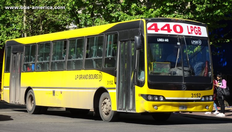 Mercedes-Benz OF 1722 - Nuovobus - LP Grand Bourg
MPP 020

Línea 440 (Prov. Buenos Aires), interno 3152
