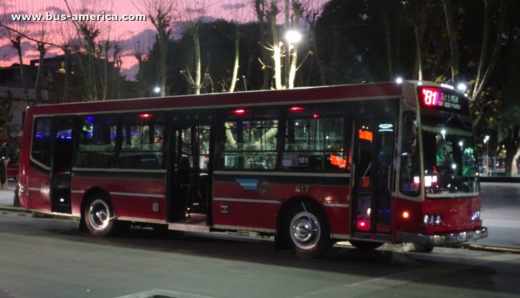 Mercedes-Benz OH 1618 L SB - Nuovobus PH 0010 - Siglo XXi
KFE 582
[url=https://bus-america.com/galeria/displayimage.php?pid=67898]https://bus-america.com/galeria/displayimage.php?pid=67898[/url]

Línea 181 (Buenos Aires), interno 217
