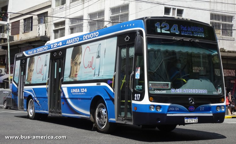 Mercedes-Benz OH 1721 L SB - Nuovobus Menghi Euro - T.A.Callao
AD 179 KD
[url=https://bus-america.com/galeria/displayimage.php?pid=62857]https://bus-america.com/galeria/displayimage.php?pid=62857[/url]

Línea 124 (Buenos Aires), interno 217
