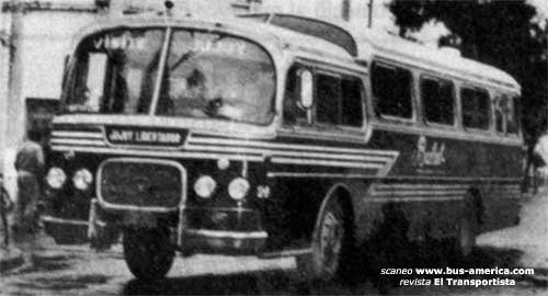 Varese - Balut
Fotografía publicada en : revista El Transportista
