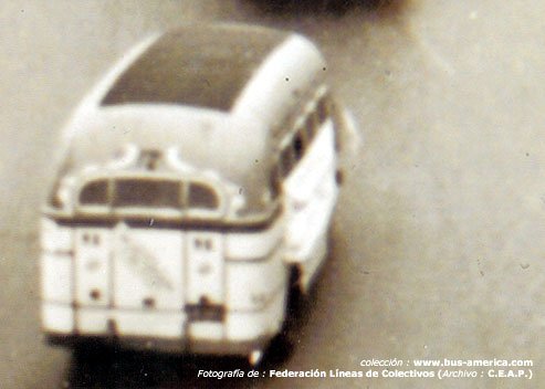 Chevrolet - Industria Argentina - 12 de Octubre
Fotografía para : Federación Líneas de Colectivos ,de Bs.As.
Archivo: Camara Empresaria del Autotransporte de Pasajeros (ex F.L.C.)
Reprodución: Anibal Trasmonte
(imagen segmentada de panorámica)
