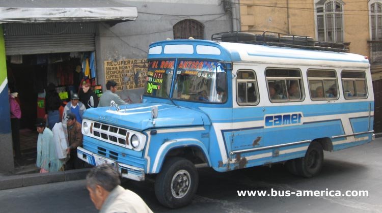 Dodge - Camet - línea 149 de La Paz
Para concer la hisotória de esta carrocería y su primera etapa visite:
http://www.bus-america.com/BOcarrocerias/Camet/Camet-historiaA.htm
