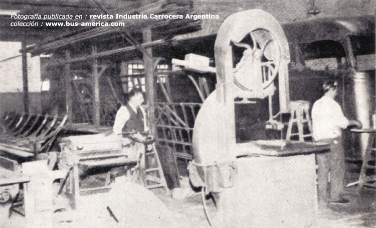 F.A.C.
Fotograf�a publicada en : revista Industr�a Carrocera Argentina
