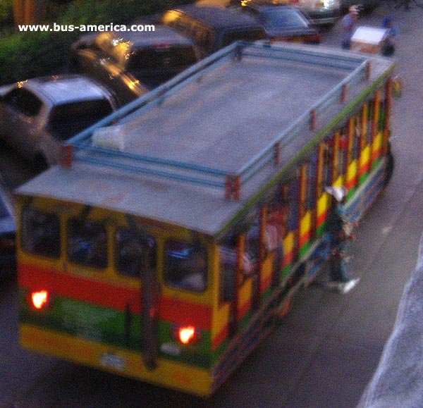 Dodge D-600 reformado - La India Catalina
VSD-015
[url=https://galeria.bus-america.com/displayimage.php?pos=-27111]https://galeria.bus-america.com/displayimage.php?pos=-27111[/url]
