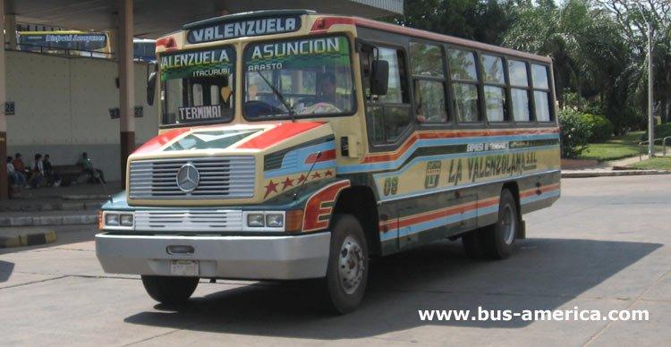 Mercedes-Benz L - El 14 - La Valenzolana
[url=https://galeria.bus-america.com/displayimage.php?pid=1612]https://galeria.bus-america.com/displayimage.php?pid=1612[/url]
[url=https://galeria.bus-america.com/displayimage.php?pid=1580]https://galeria.bus-america.com/displayimage.php?pid=1580[/url]

Línea 238 (Asunción), interno 8
