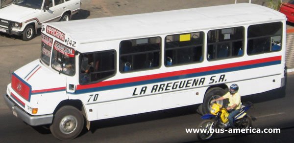 Mercedes Benz L - El 14-Santani - La Aregueña
