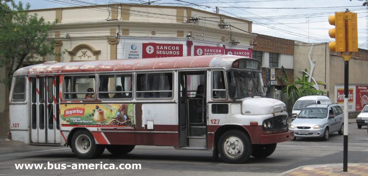 Mercedes Benz L 1113 - CUTCSA - Coopay
ITC 1050
http://galeria.bus-america.com/displayimage.php?pos=-1839
http://galeria.bus-america.com/displayimage.php?pos=-17718

Puede verse mas informació sobre esta carrocería en http://www.busarg.com.ar/may08_banda.htm
