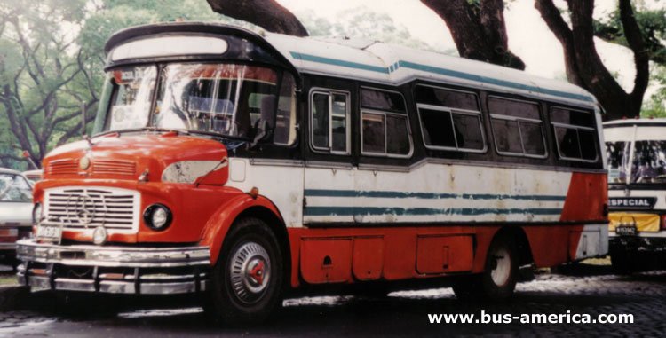 Mercedes Benz LO 1114 - Colonnese
