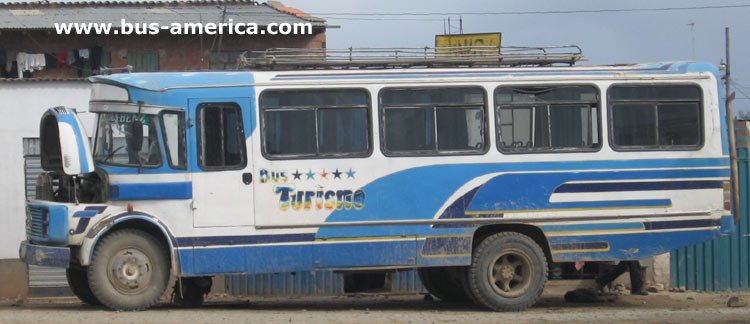 Mercedes Benz LO 1114 - El Detalle (en Bolivia) reformado
