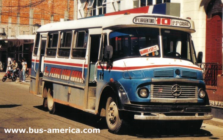 Mercedes-Benz LO 1114 - Pedro León Gallo-La Unión - Pedro León Gallo
H.059596 - WWW516

El ventilete es similar a los de El Indio, el parabrisas es similar a los que usaba COTAP
