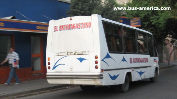 Mercedes-Benz LO 814 - Marri Colonnese - El Antofagasteño
